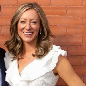 Meet your Posher, Dana